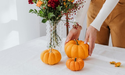 Stylish & Simple: Halloween Decor Ideas for Your Apartment